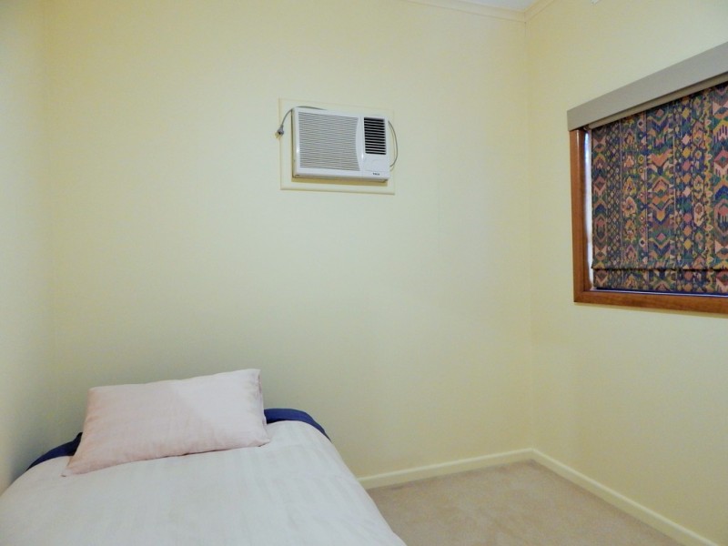 124 Victoria Street, Kerang VIC 3579