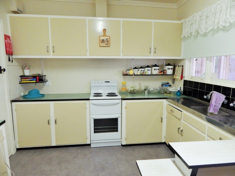 17 Croton Street, Kerang VIC 3579