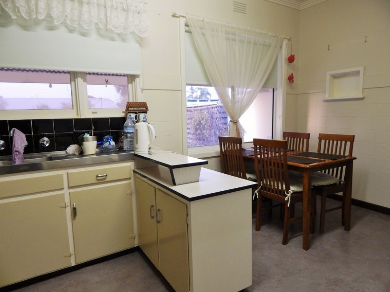 17 Croton Street, Kerang VIC 3579