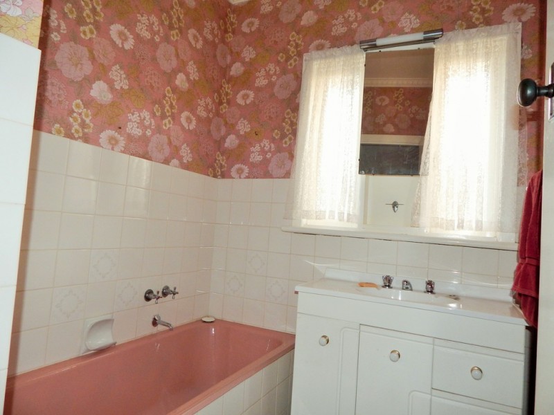 17 Croton Street, Kerang VIC 3579