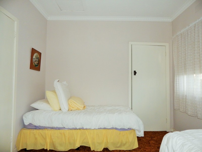 17 Croton Street, Kerang VIC 3579