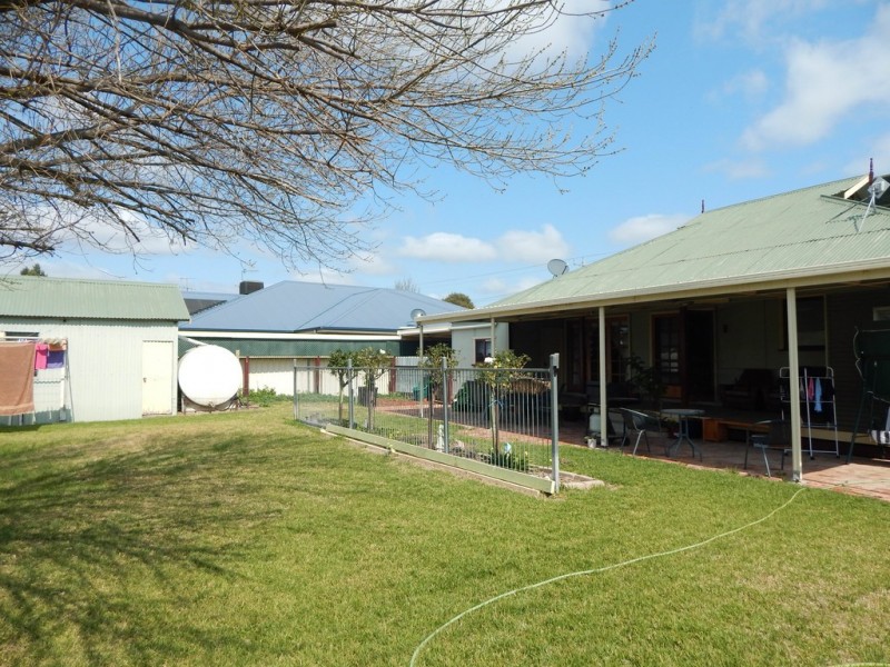 75 Boundary Street, Kerang VIC 3579