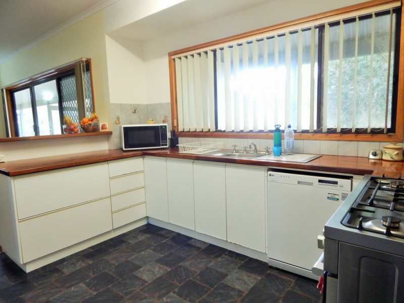 1 Shannon Road, Kerang VIC 3579