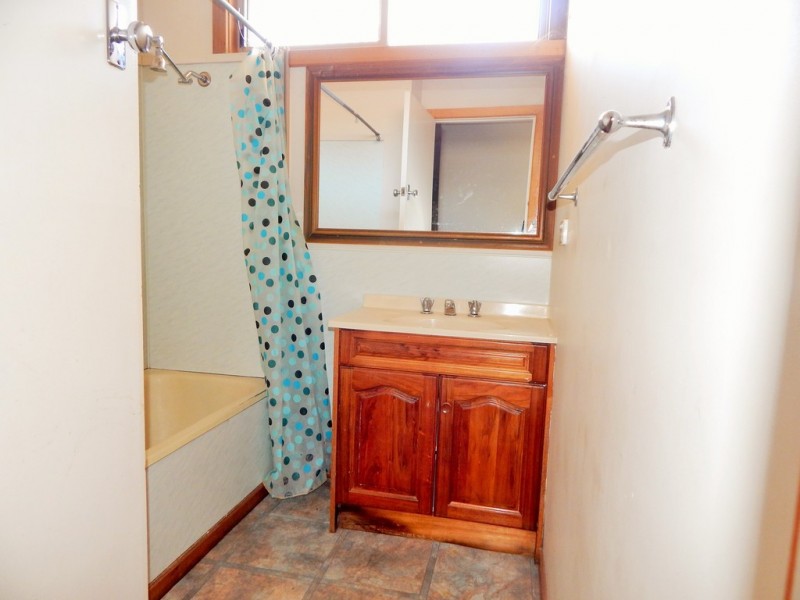 5 Hall Street, Kerang VIC 3579