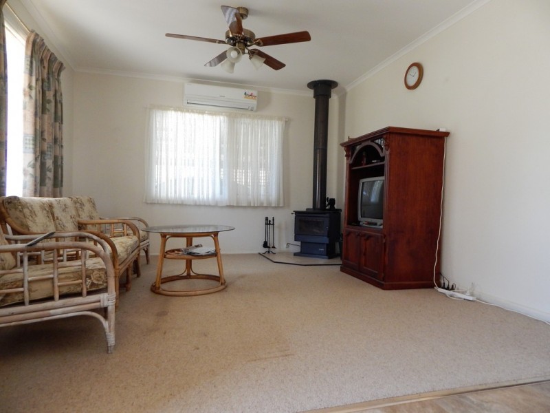 13 Salisbury Street, Quambatook VIC 3540