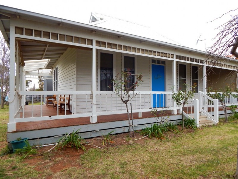 135 Victoria Street, Kerang VIC 3579