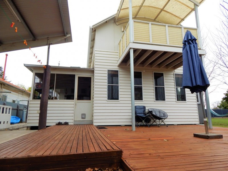 135 Victoria Street, Kerang VIC 3579