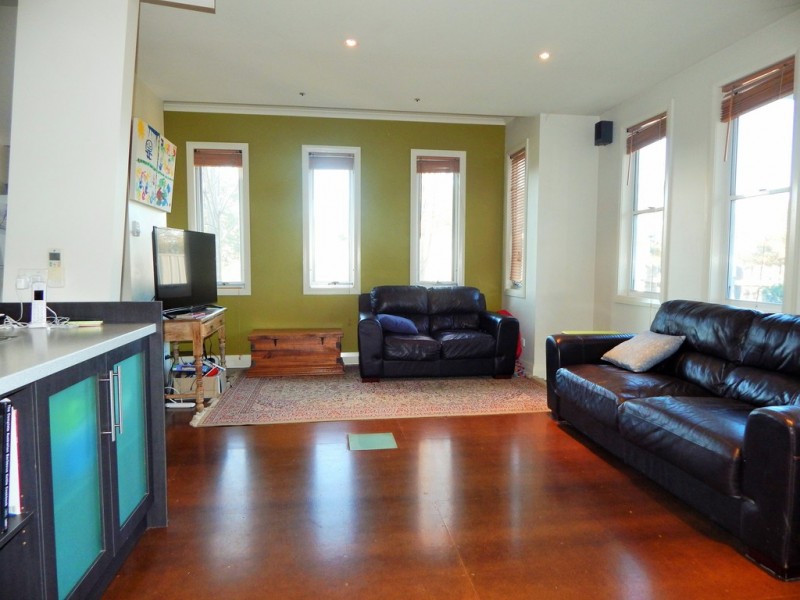 135 Victoria Street, Kerang VIC 3579