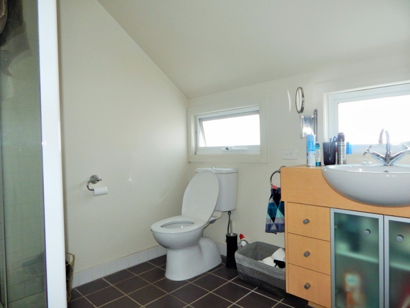 135 Victoria Street, Kerang VIC 3579