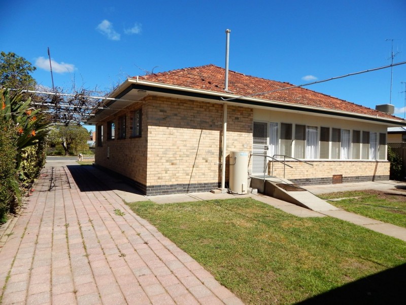 13 Andrew Street, Kerang VIC 3579