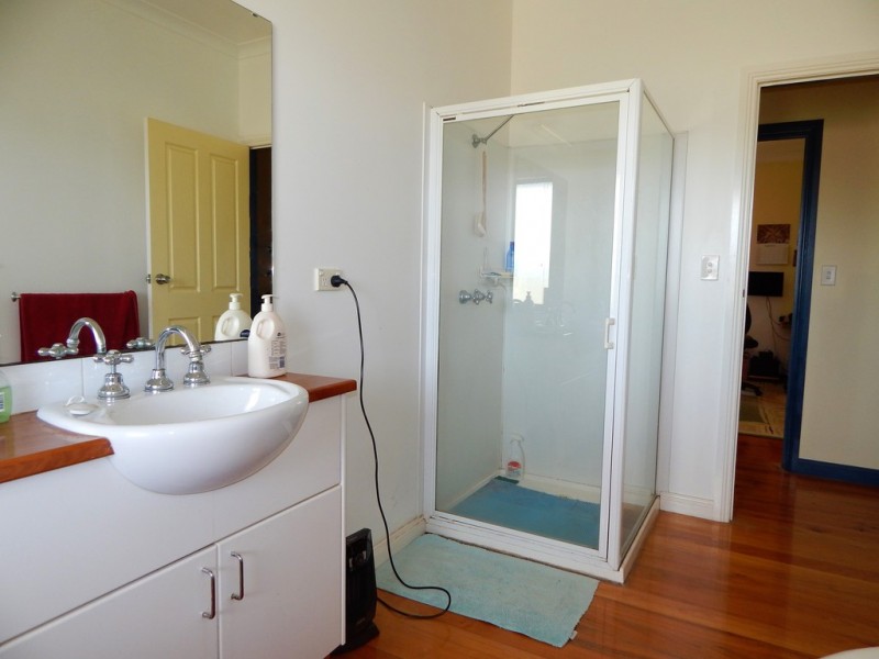 14 Collins Road, Kerang VIC 3579