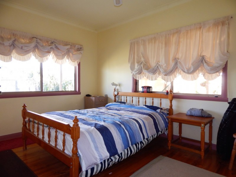 14 Collins Road, Kerang VIC 3579