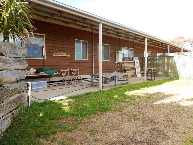 14 Collins Road, Kerang VIC 3579