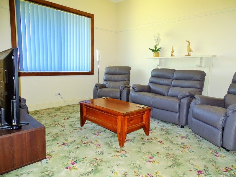 69 Shadforth Street, Kerang VIC 3579