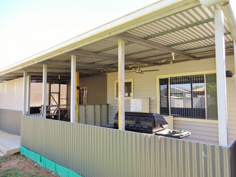 69 Shadforth Street, Kerang VIC 3579