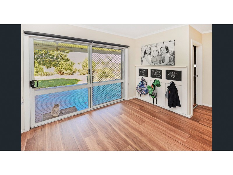 238 Fox Island Road, Gunbower VIC 3566