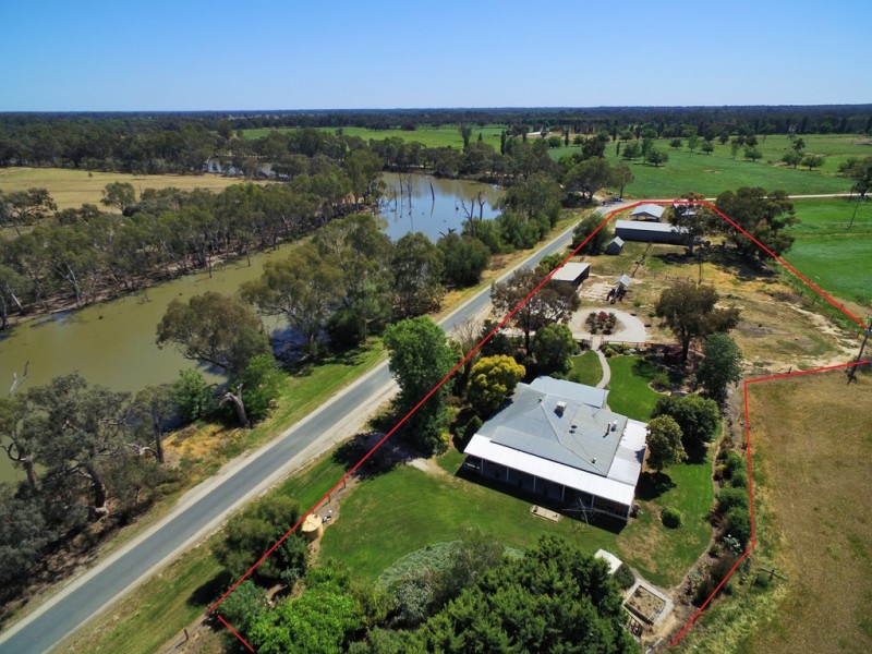 238 Fox Island Road, Gunbower VIC 3566