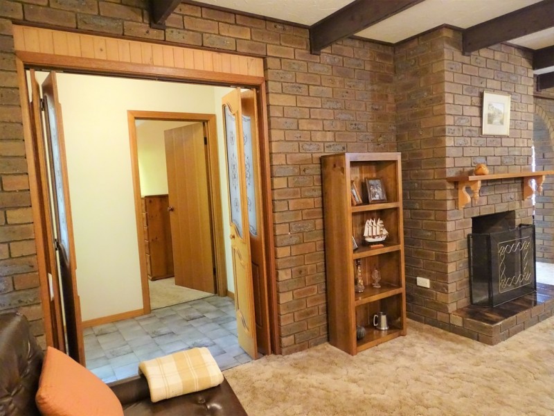 39 Bendigo Road, Kerang VIC 3579