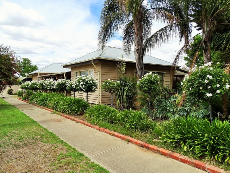 63 Bendigo Road, Kerang VIC 3579