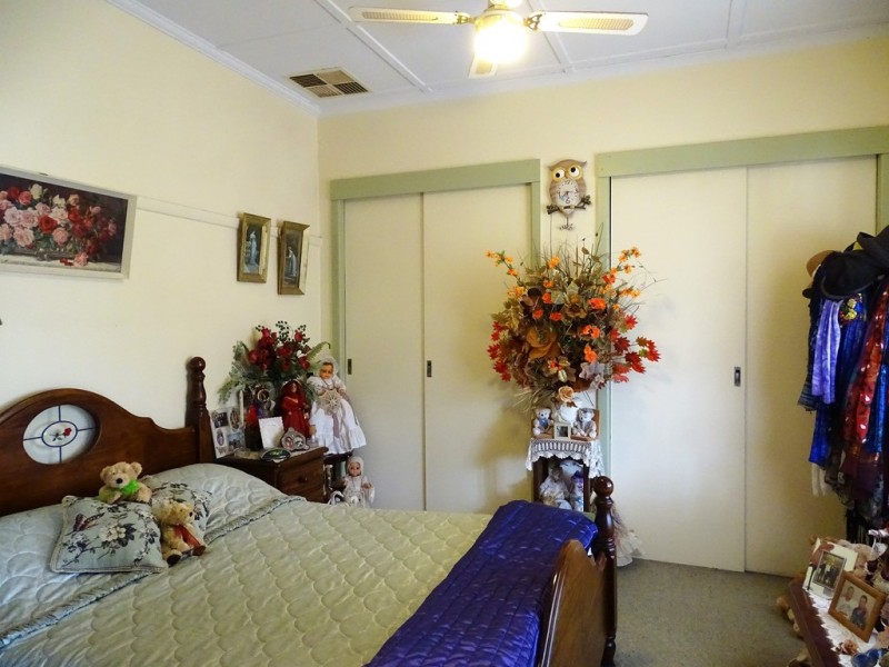 211 Westblade Avenue, Kerang VIC 3579