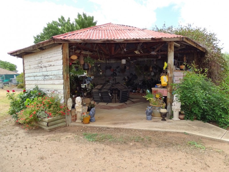 211 Westblade Avenue, Kerang VIC 3579