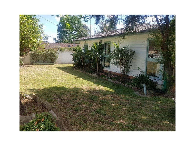 1 Sunnyside Crescent, North Richmond NSW 2754