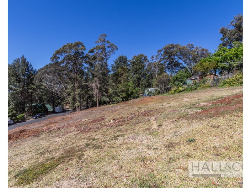 18 Bellbird Avenue, Kurrajong Heights NSW 2758