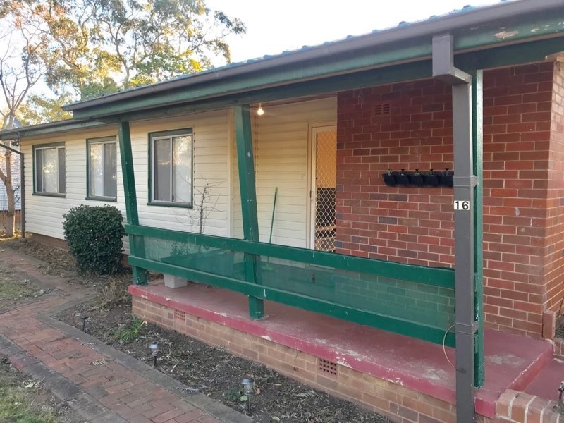 16 Enfield Avenue, North Richmond NSW 2754