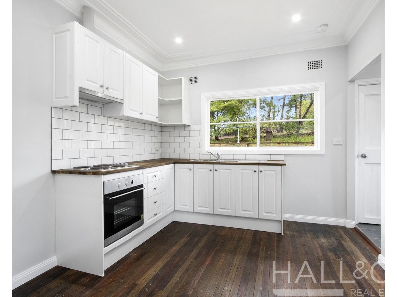 14 Kingsway, Hazelbrook NSW 2779