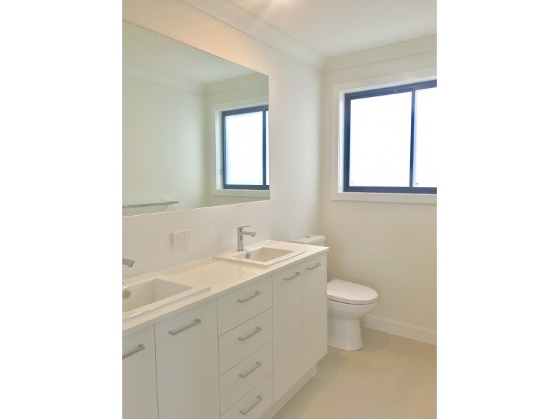 4 Cart Street, Box Hill NSW 2765