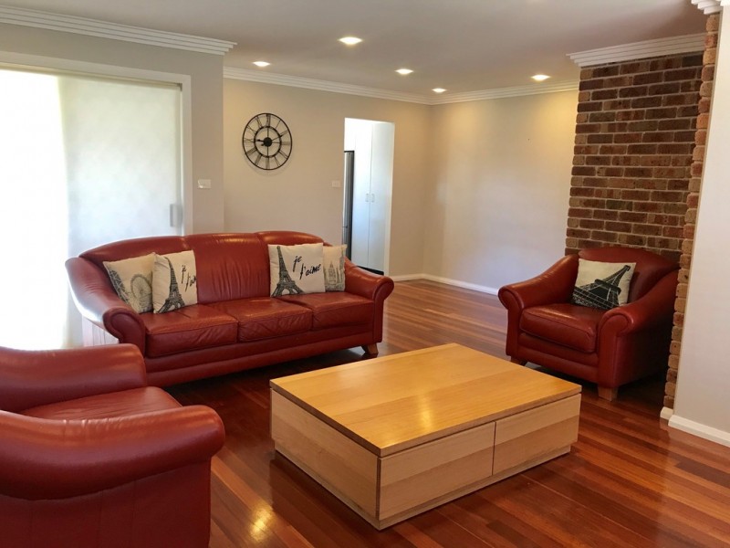 18 Walker Street, Quakers Hill NSW 2763