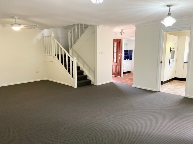 111 John Tebbutt Place, Richmond NSW 2753