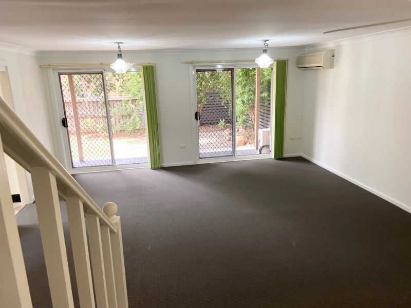 111 John Tebbutt Place, Richmond NSW 2753