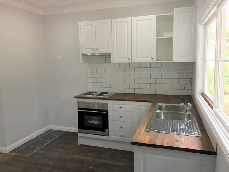 14 Kingsway, Hazelbrook NSW 2779