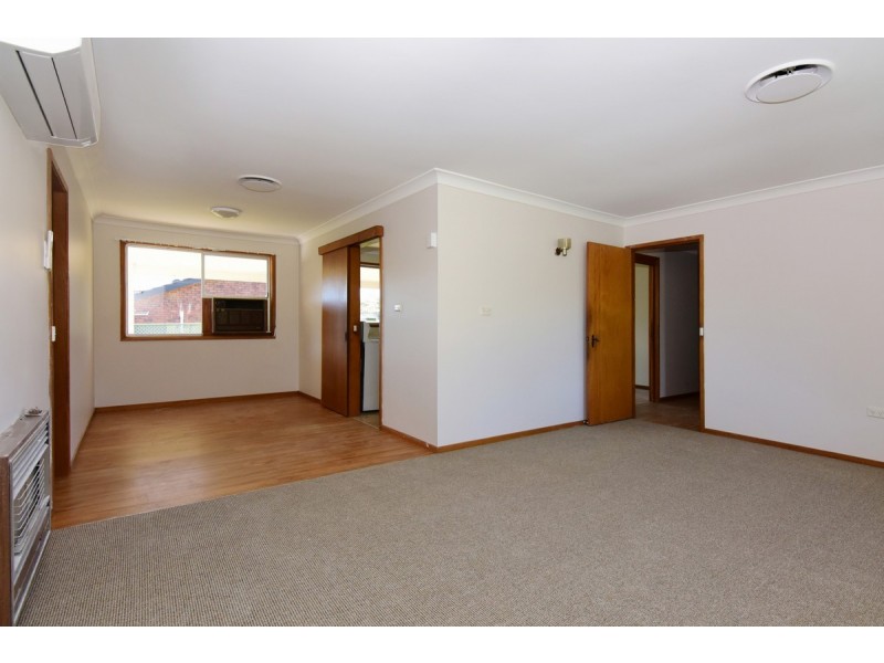 10 Jasmine Drive, Bomaderry NSW 2541