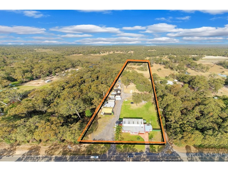 734 Sussex Inlet Road, Sussex Inlet NSW 2540