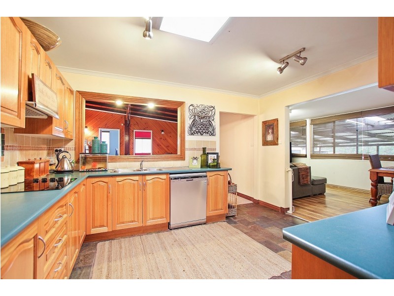 734 Sussex Inlet Road, Sussex Inlet NSW 2540