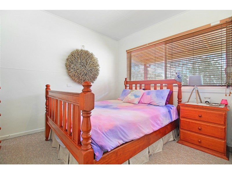 734 Sussex Inlet Road, Sussex Inlet NSW 2540