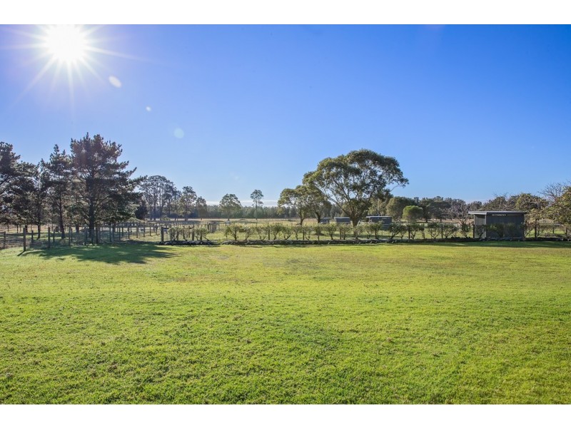 30D Oakbanks Place, Worrigee NSW 2540