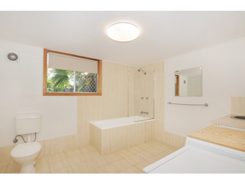 5 Woolstencraft Street, Shoalhaven Heads NSW 2535