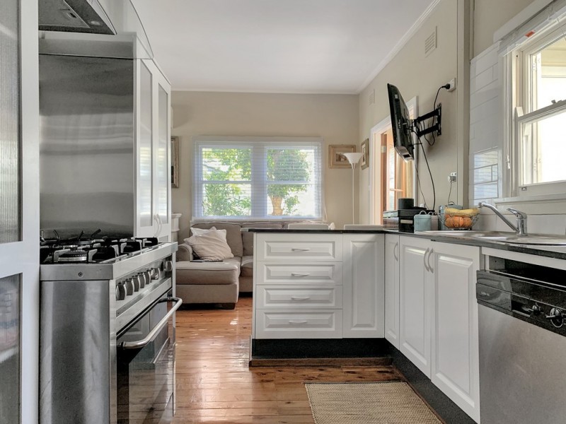 72 Jerry Bailey Road, Shoalhaven Heads NSW 2535