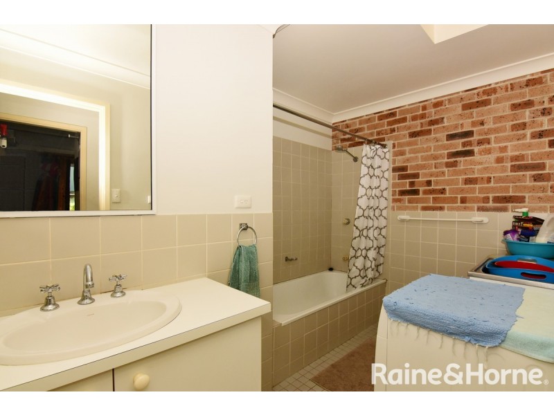 4/114 Jerry Bailey Road, Shoalhaven Heads NSW 2535