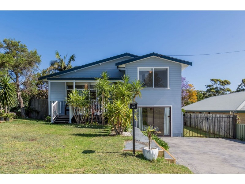 26 Renown Avenue, Shoalhaven Heads NSW 2535