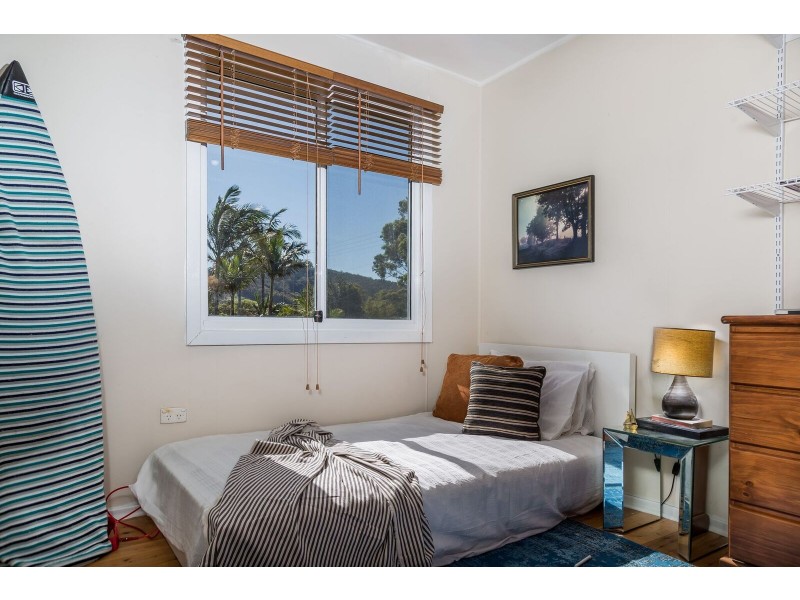 26 Renown Avenue, Shoalhaven Heads NSW 2535