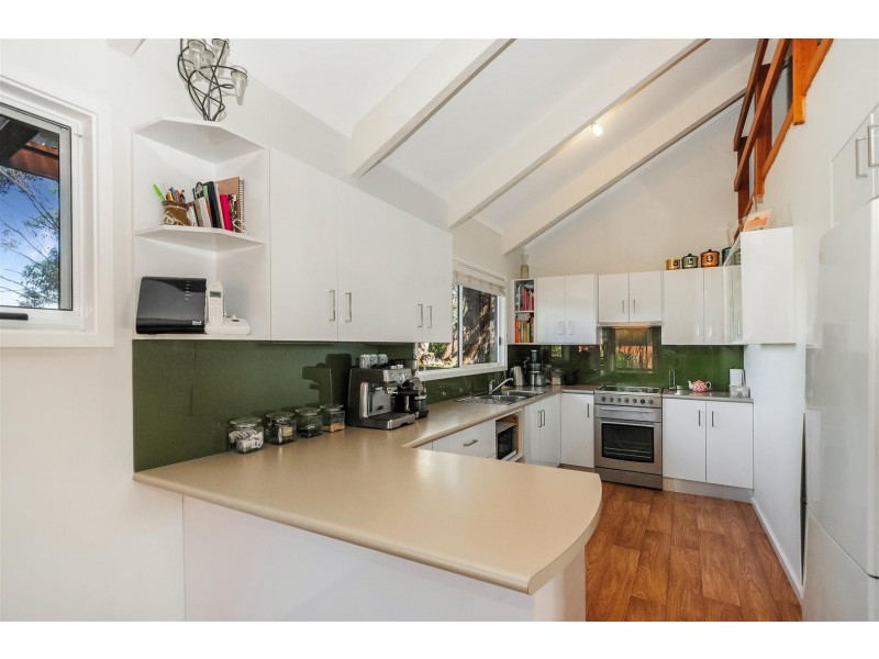 124 Scott Street, Shoalhaven Heads NSW 2535