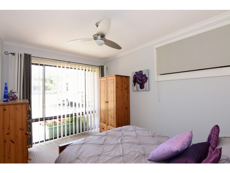 8 Boyd Street, Shoalhaven Heads NSW 2535