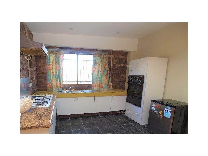 2 Bass Road, Shoalhaven Heads NSW 2535