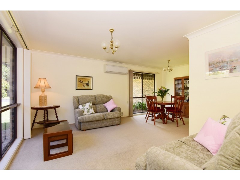 36 Oval Drive, Shoalhaven Heads NSW 2535