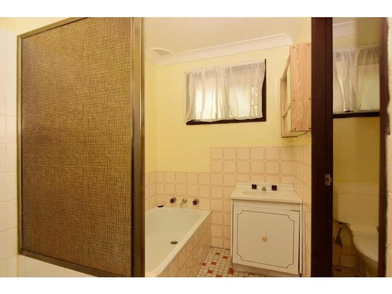 12 Cheltenham Drive, Shoalhaven Heads NSW 2535