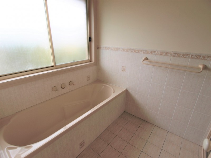 22 Lucas Street, North Nowra NSW 2541